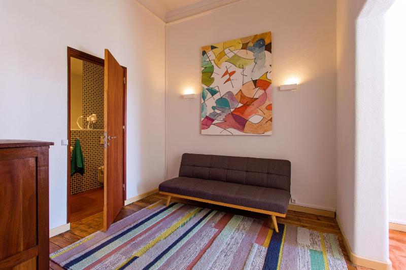 Double Room image 3
