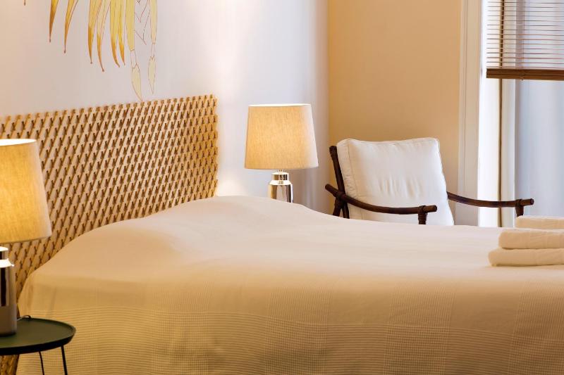 Double Room image 4