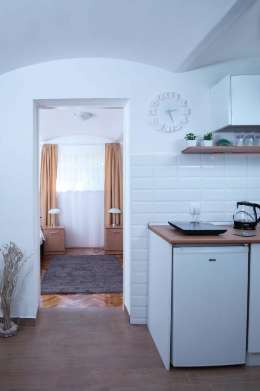 Inter Apartment Belgrade with free Parking - image 5