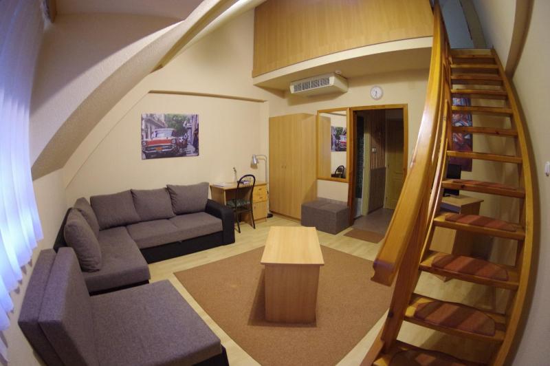Apartment image 2