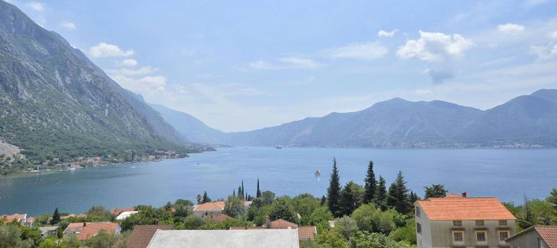 Apartment with Sea View image 4