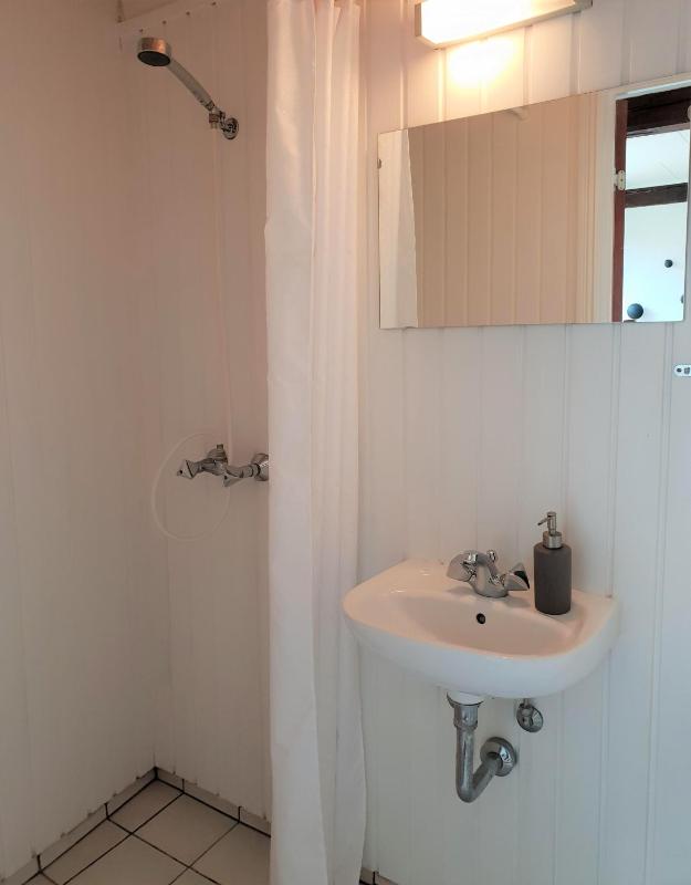 One-Bedroom Apartment image 3