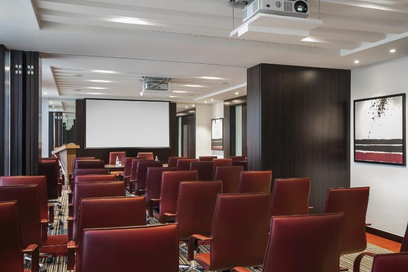 Centro Salama Jeddah by Rotana - image 4
