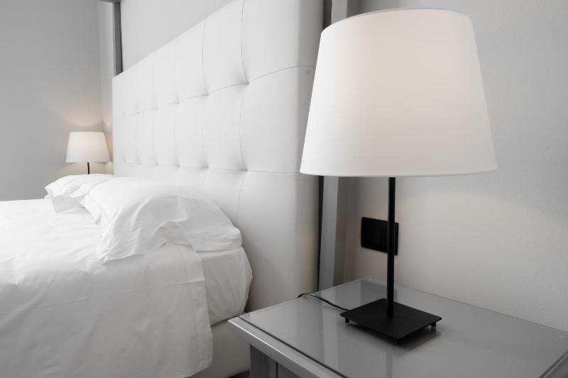 Premium Quadruple Room image 3