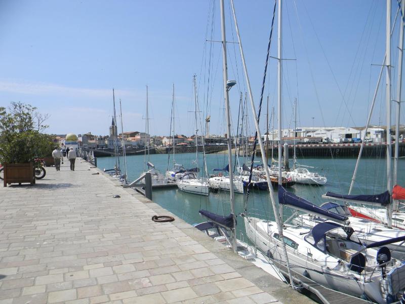 Hôtel SABLES D'O et son restaurant LE 16 BIS - image 32