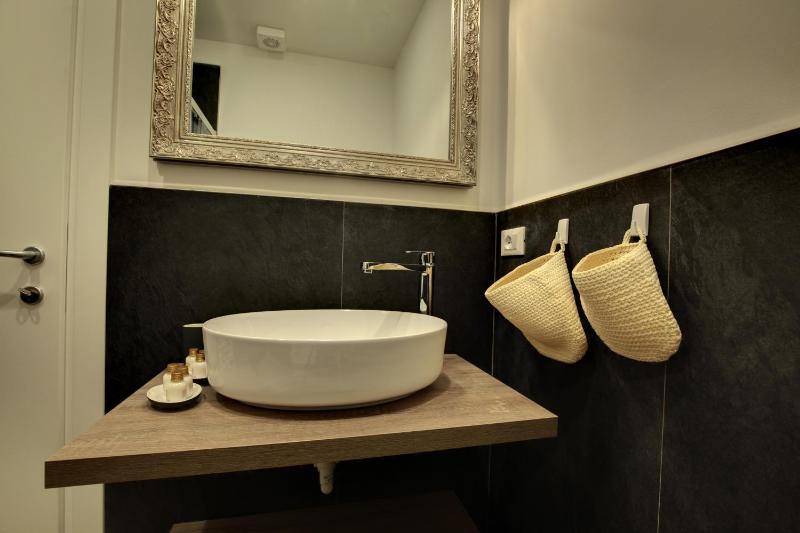 Two-Bedroom Apartment image 4