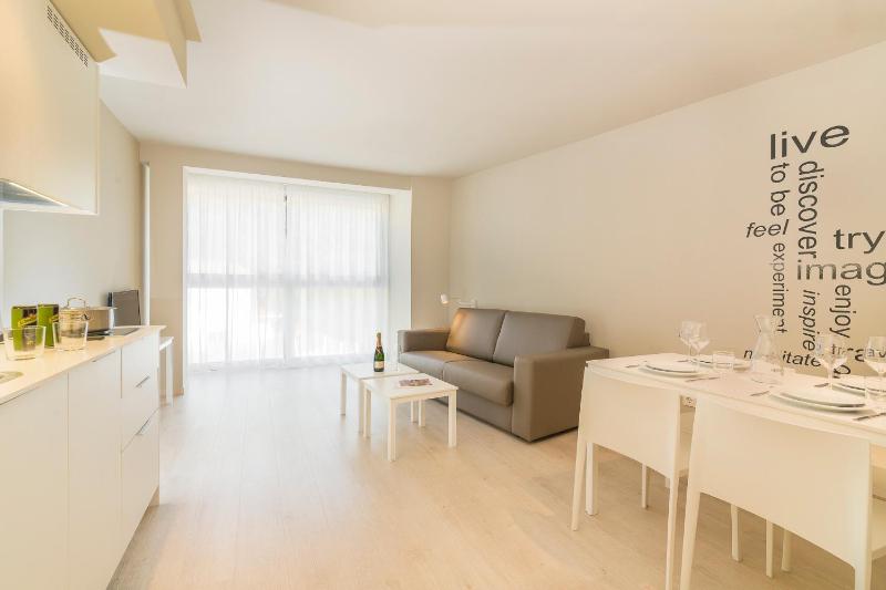 Daro Apartments - image 13