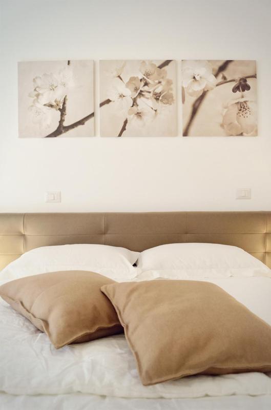 Budget Double or Twin Room with Extra Bed image 3
