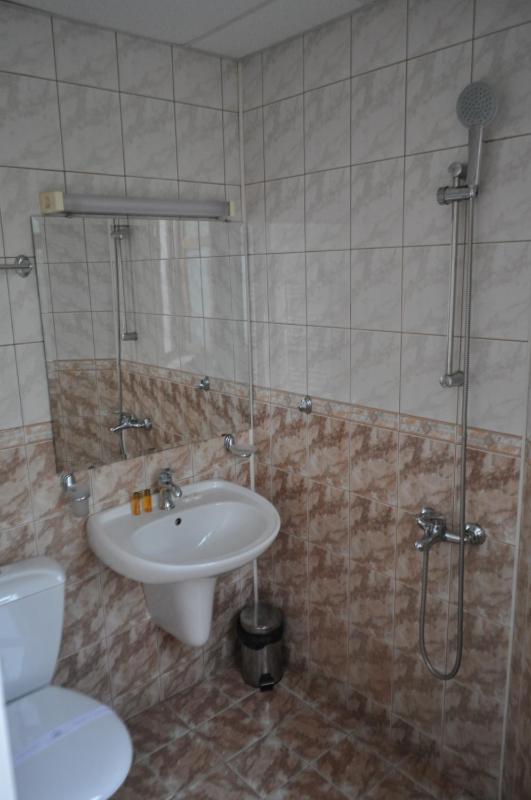 Standard Double Room with Balcony image 4