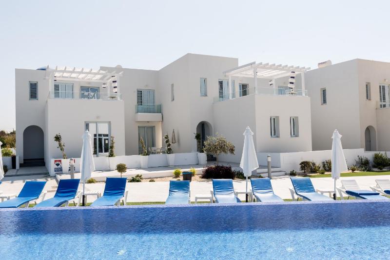 Villa with Sea View image 3