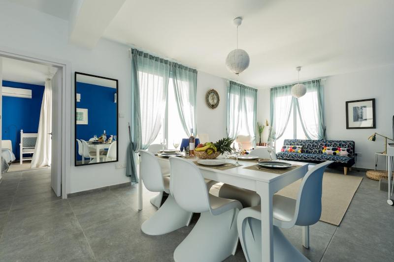 Villa with Sea View image 2