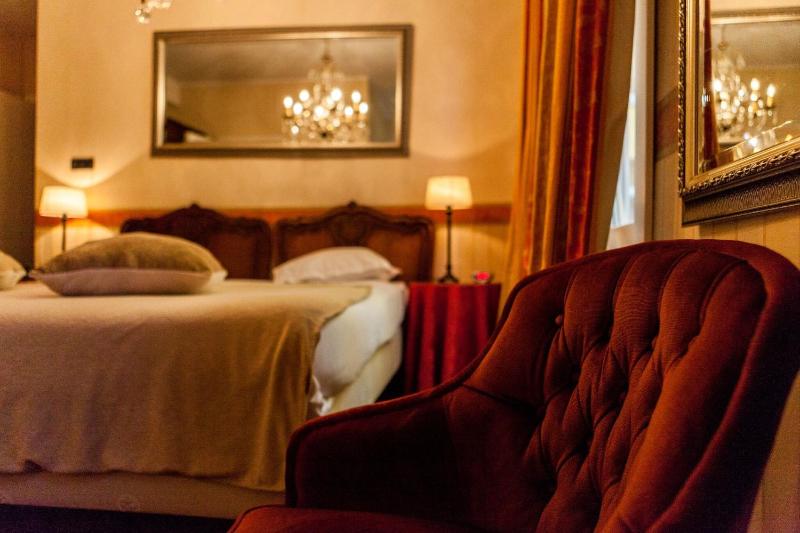 Avenue Hotel by F-Hotels - image 20
