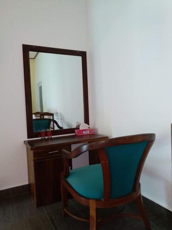 Ocean Gate Negombo - image 44