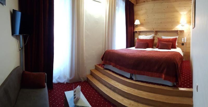 Standard Double Room- Free Spa Access image 1