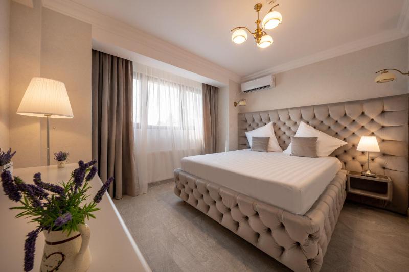 King Room image 1