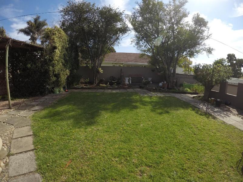 Selborne Bed and Breakfast - image 11