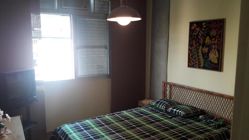 Apartamento Condomínio Vermon Praia da Enseada - image 10