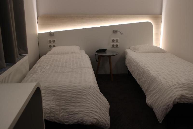 Two-Bedroom Suite image 2