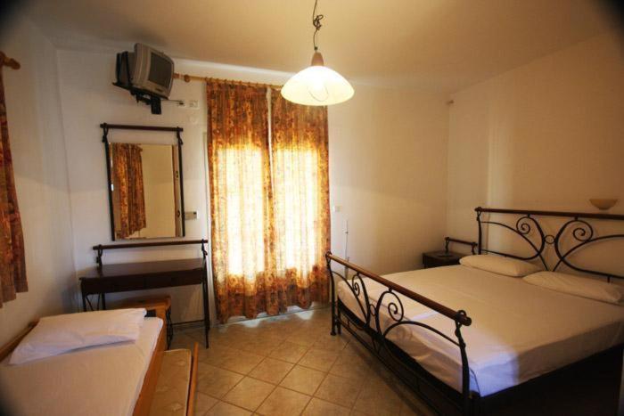 Standard Apartment image 2