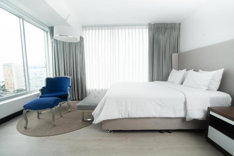 Radisson Hotel Decapolis Miraflores - image 12