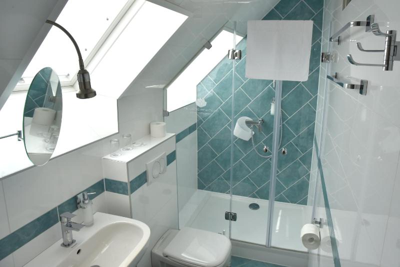 Studio Apartment image 2