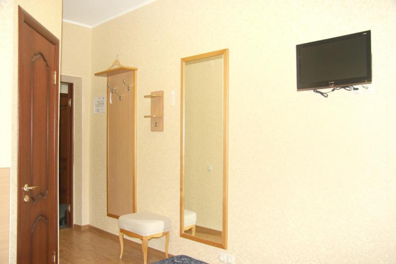 Standard Double or Twin Room image 3