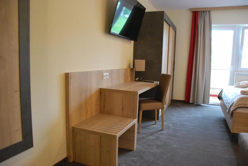 Quadruple Room image 1