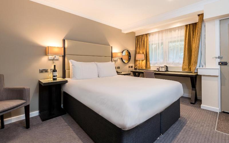 Double Room image 1