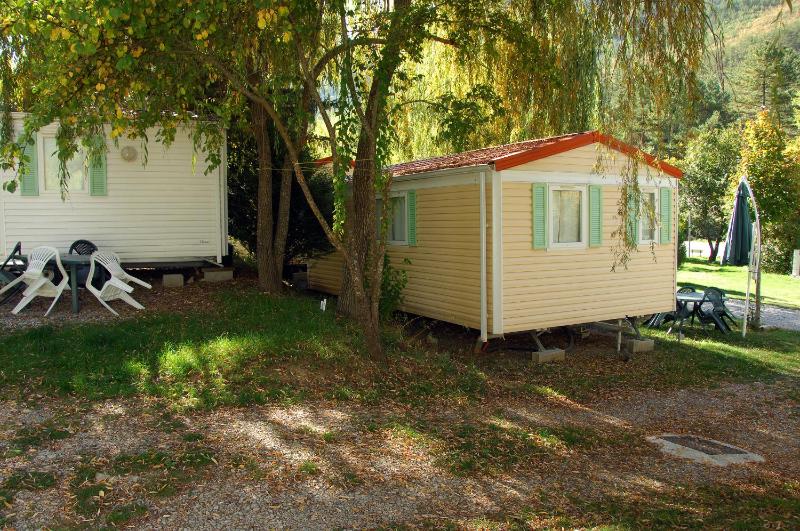 Superior Mobile Home (4 Adults) image 3