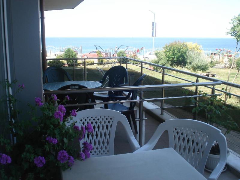 Villa Rouge - image 12