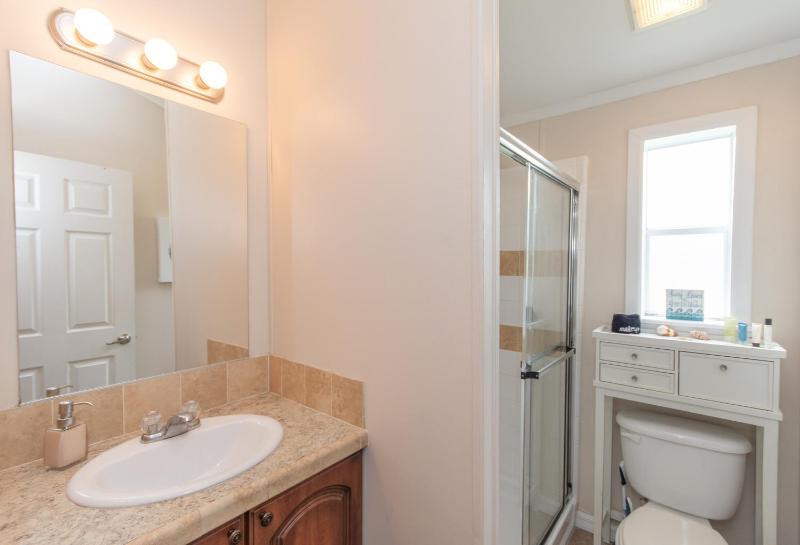 Tiny House Siesta - image 22