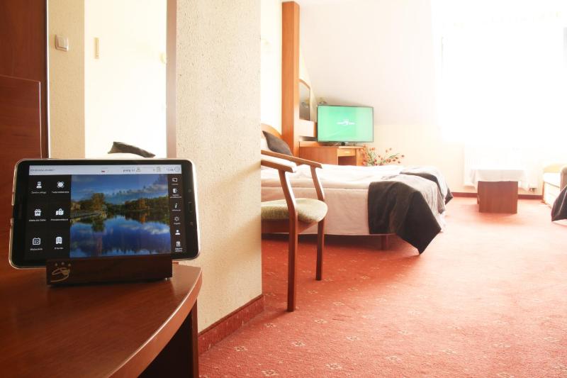 Standard Double Room image 4