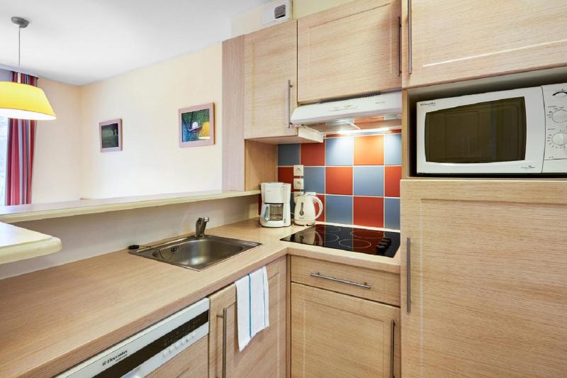 Comfort Two-Bedroom House (6 People) image 2