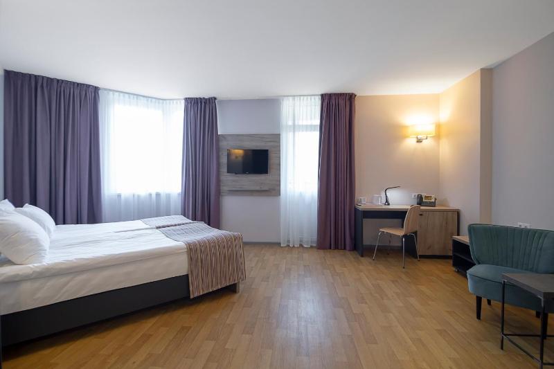 Junior Suite image 3
