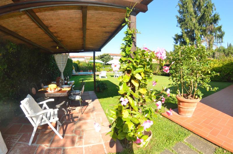 Two-Bedroom Holiday Home image 2