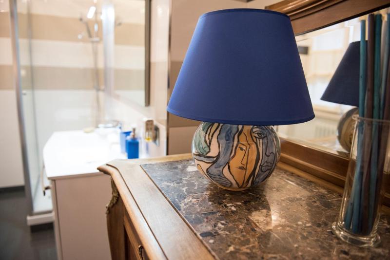 Double Room with Private Bathroom image 2