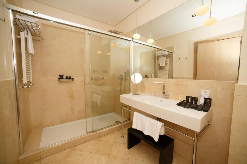 Gran Hotel Sardinero - image 3