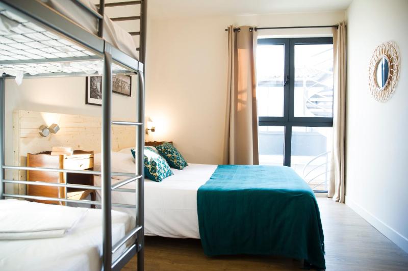 Georges Hostel & Café - image 38