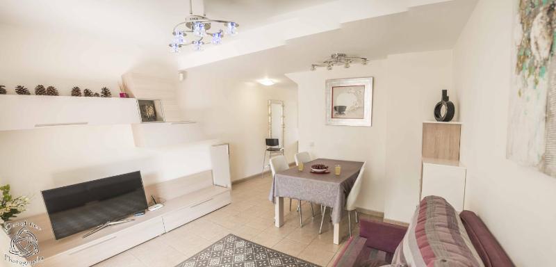 Townhouse Oasis Fañabe with 3 bedrooms and AC MIR150 - image 12