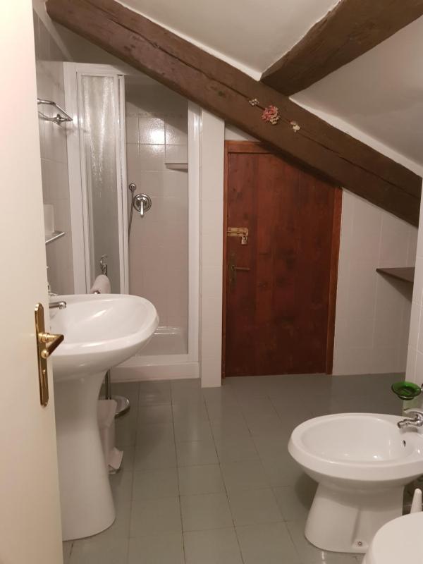 Two-Bedroom House image 3