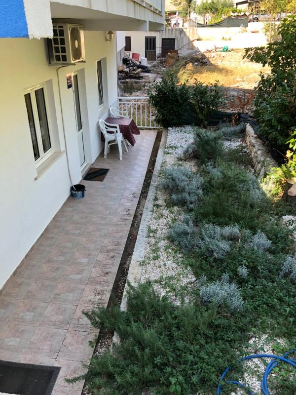 Apartment with Mountain View image 1