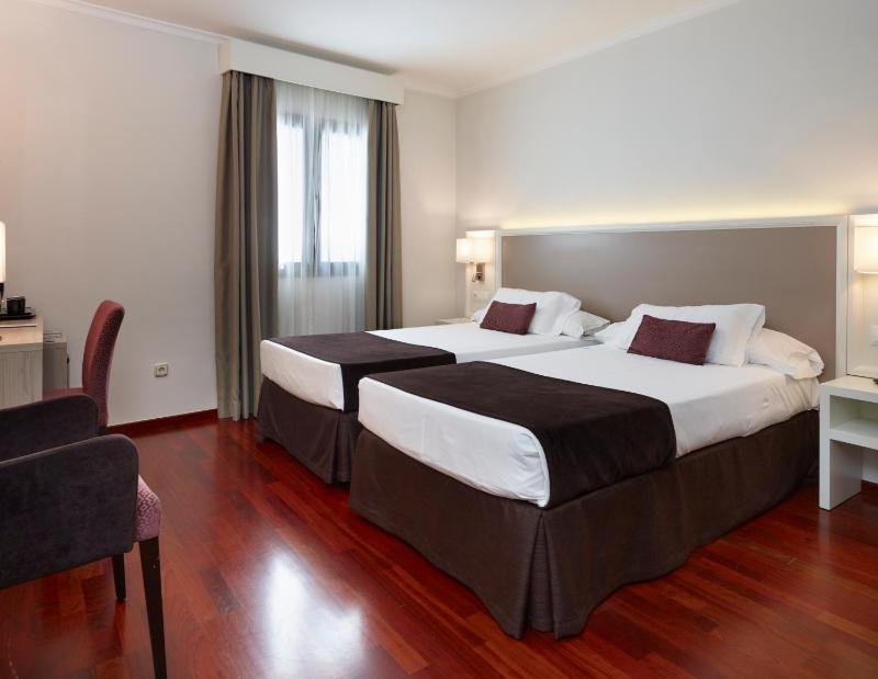 Hotel Maestranza - image 32
