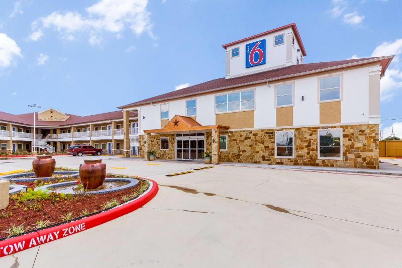 Motel 6-Houston TX - North - image 17