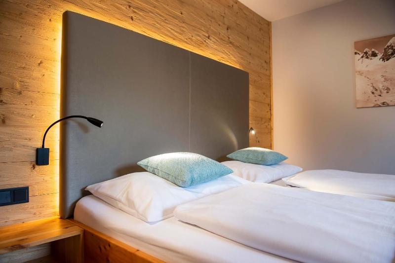 Two-Bedroom Apartment (5 Adults) image 4