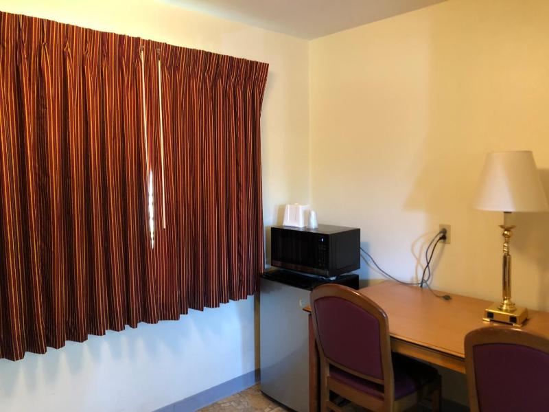 Monticello Motel - image 29