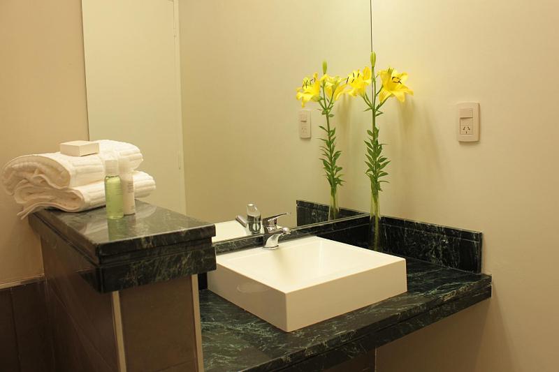 1412 Hotel Boutique - image 12