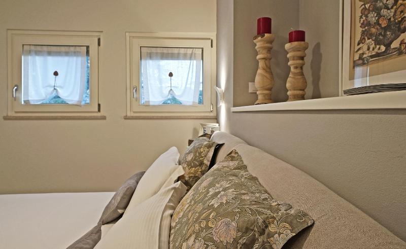 Riviera Carducci Rooms - image 39