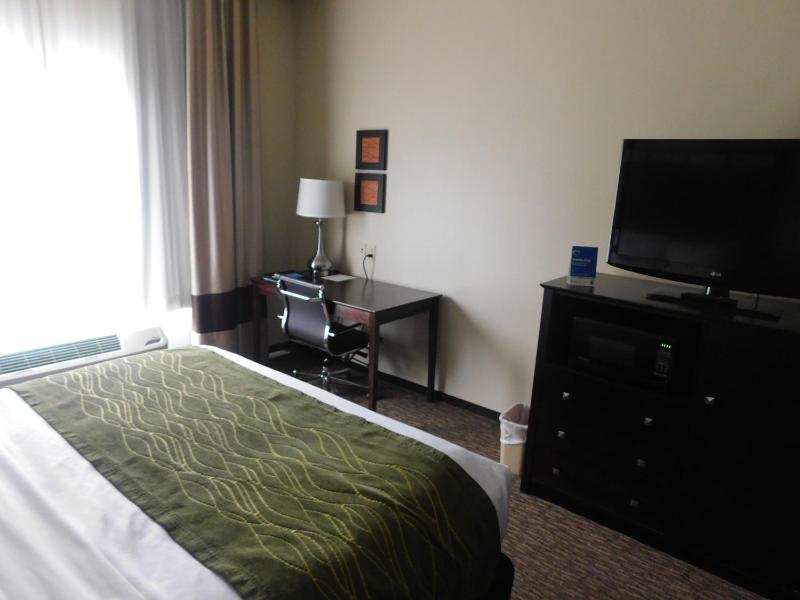 Standard King Room - Non-Smoking  image 2