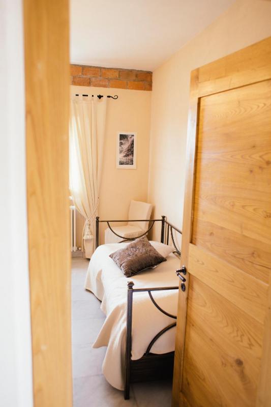 Triple Room image 4