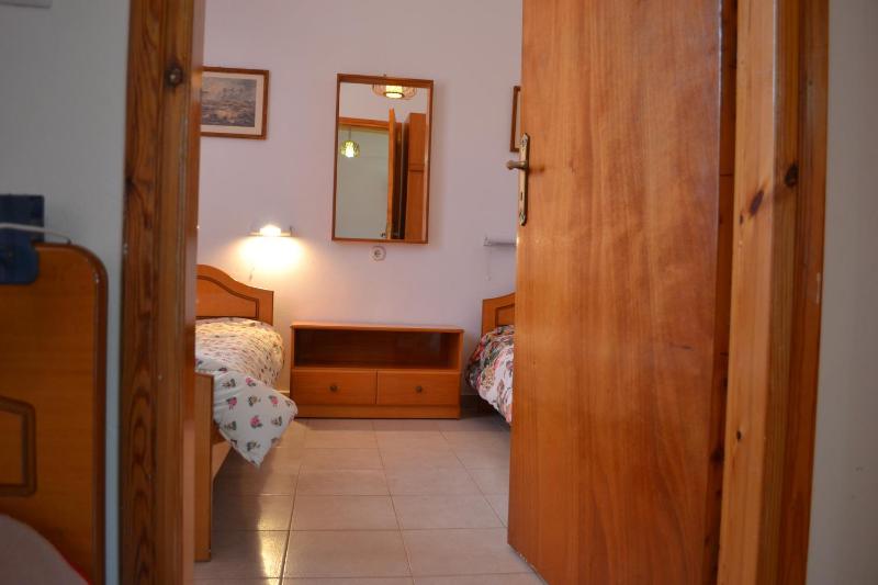 Large One-Bedroom Apartment image 1